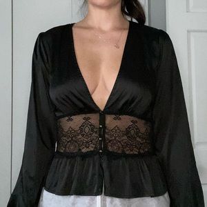 Windsor Black Lace Long Sleeve